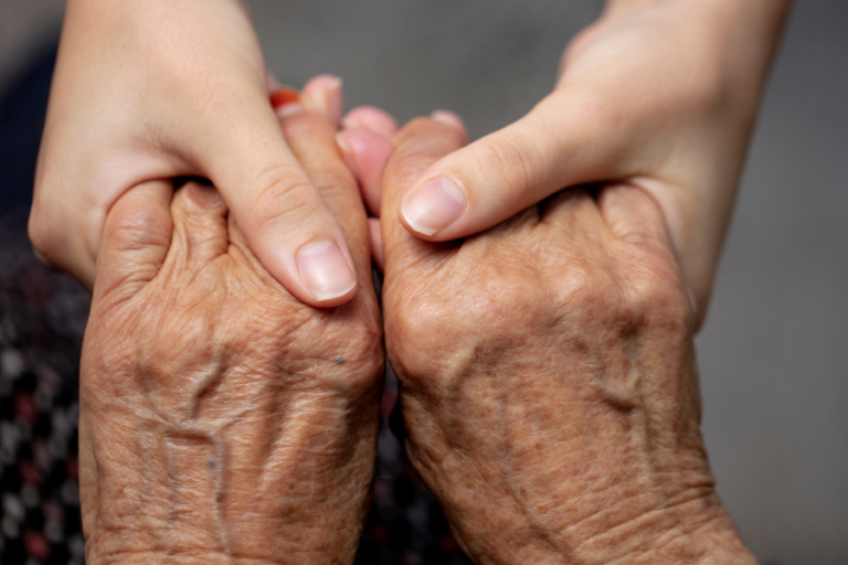 Home-Care-Vs-Memory-Care-Synergy-Middle-Tennessee