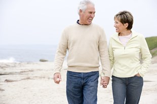 bigstock-couples-at-the-beach-holding-h-4134045.jpg
