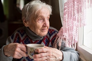 bigstock-elderly-woman-drinking-tea-sit-139201844.jpg